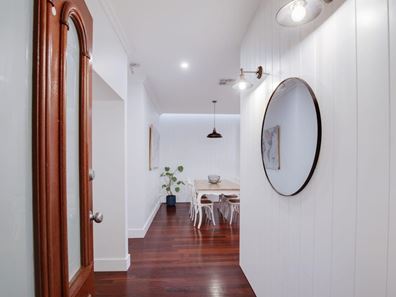72 Rennie Crescent South, Hilton WA 6163