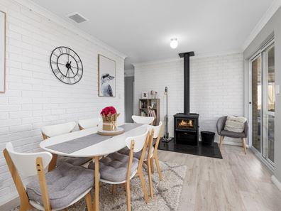 4 Palm Court, Eaton WA 6232