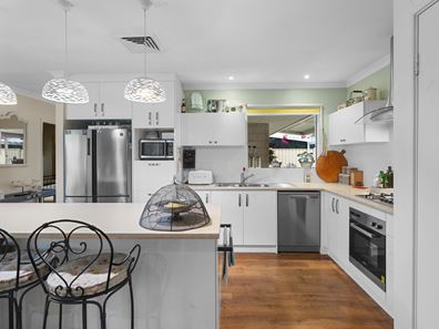 10A Duncan Road, Coodanup WA 6210
