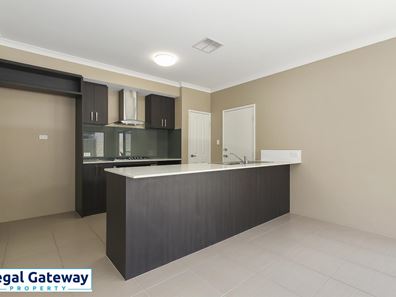 175 Honeywood Avenue, Wandi WA 6167