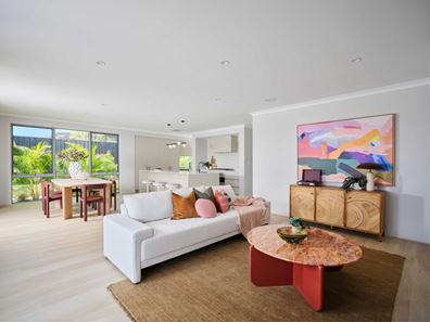 422 Torwood Avenue, Treeby WA 6164