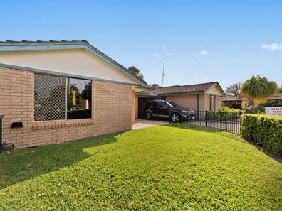 2/17 Casilda Place, Cooloongup WA 6168