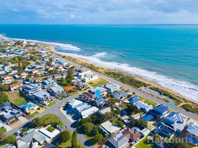 7/24 Oversby Street, Halls Head WA 6210