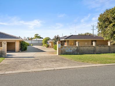 8/22 Ray Street, Rockingham WA 6168