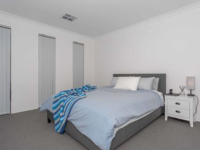 186 Leeward Avenue, Eglinton WA 6034