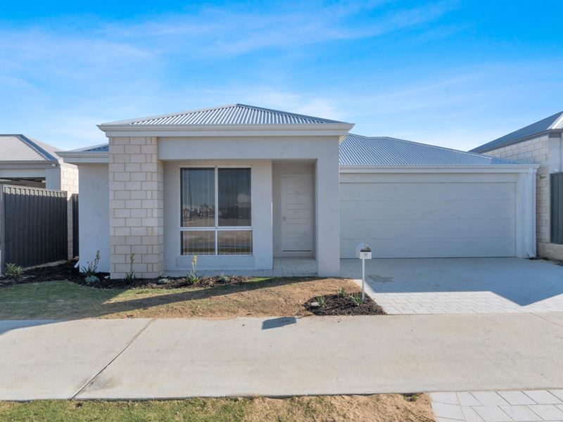 11 Deauville Approach, Madora Bay WA 6210