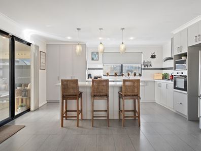 32 Hampden Rise, Baldivis WA 6171