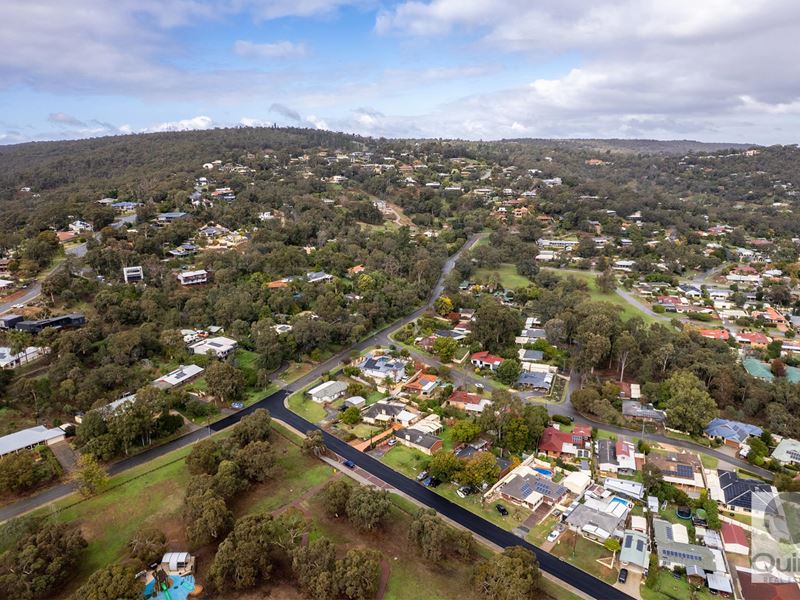 6 Bernard Street, Kelmscott