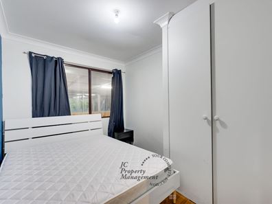 14 Rangeview Court, Maddington WA 6109
