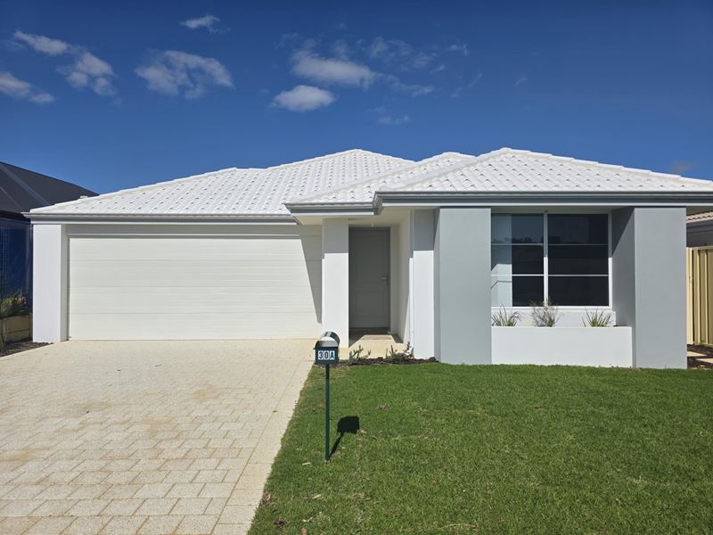 30A Girraween St, Armadale WA 6112
