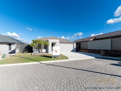 15 Gibbney Way, Ellenbrook WA 6069
