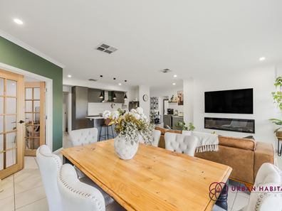 50 Cassowary Chase, Wandi WA 6167