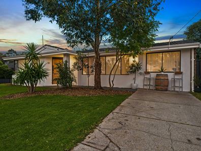 10 Mardi Court, Armadale WA 6112