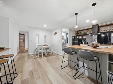 10 Mardi Court, Armadale WA 6112