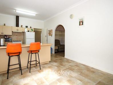 11 Mossop Street, South Bunbury WA 6230