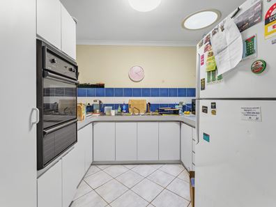 14/5 Flametree Pl, Beechboro WA 6063