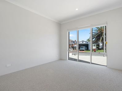 8A Second Avenue, Burns Beach WA 6028