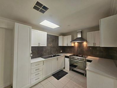 26 Bray Street, Gosnells WA 6110