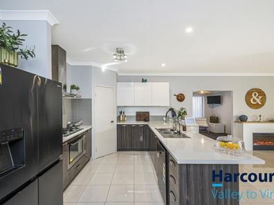 23 Ballybofey Loop, Bullsbrook WA 6084