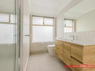 1 Beagle Place, Port Kennedy WA 6172