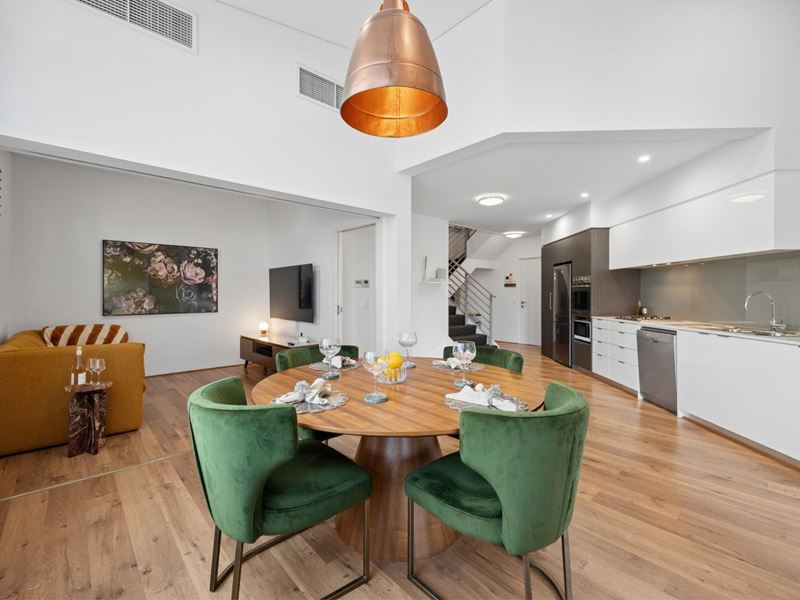 7/2 Downey Drive, Como