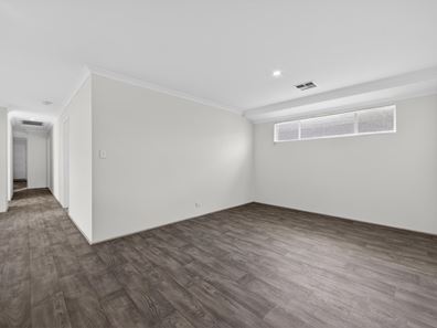 52 Haulback Boulevard, Whitby WA 6123