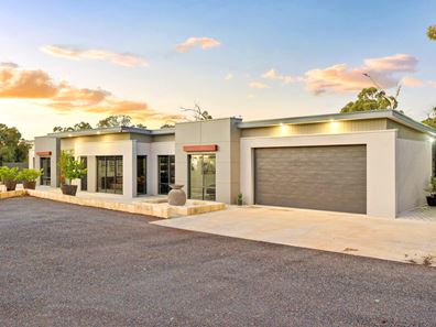 24 Pendula Loop, Brigadoon WA 6069
