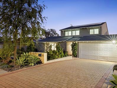 11 Biscay Road, Sorrento WA 6020