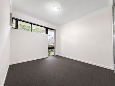 1A Abbott Way, Wilson WA 6107