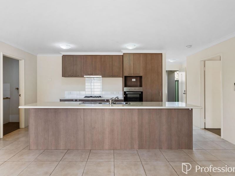 11/21 Cronin Place, Armadale WA 6112