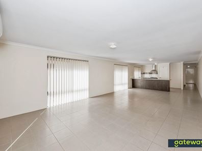 45 Whitehorse Drive, Harrisdale WA 6112