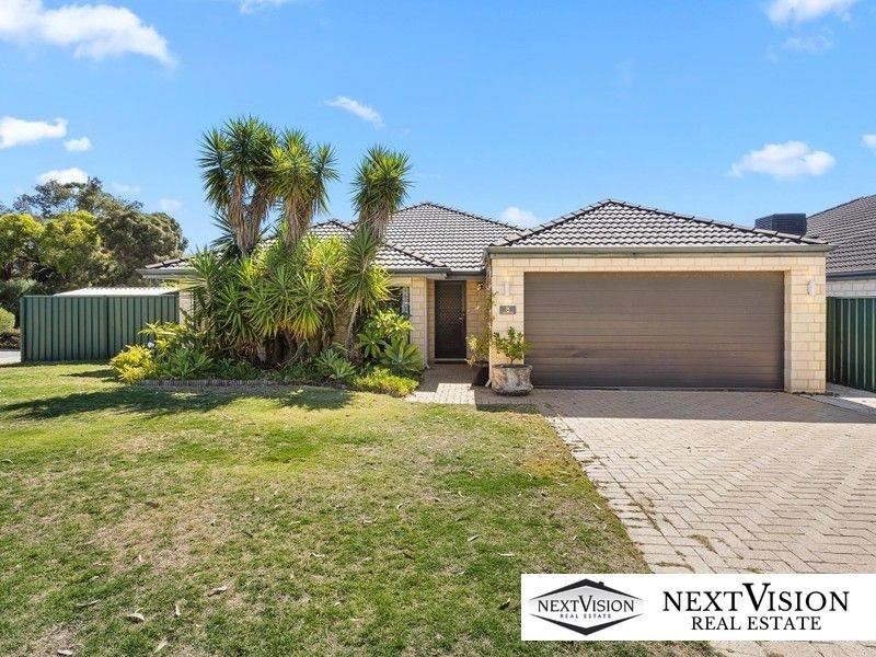 8 Wedgetail Cr, Success WA 6164