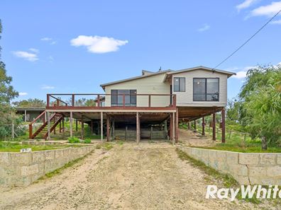 9 Chalet Vale, Preston Beach WA 6215