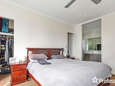 1 Carbon Street, Yanchep WA 6035