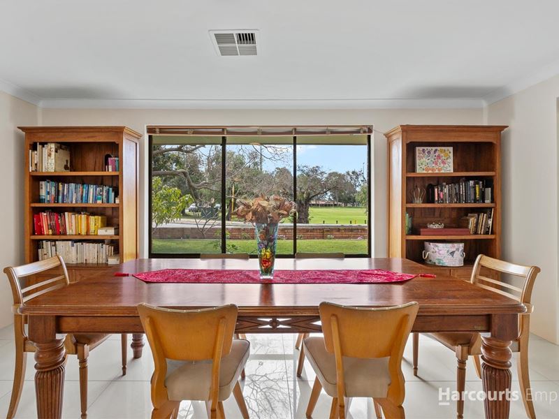 91A Hope Avenue, Salter Point WA 6152