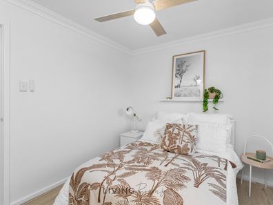 Room/6  21 Azelia Street, Alexander Heights WA 6064