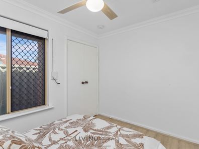 Room/6  21 Azelia Street, Alexander Heights WA 6064