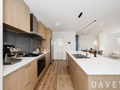 3 Ballater Way, Currambine WA 6028