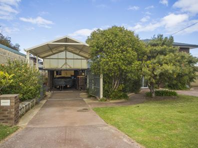 4 Dowse Court, Coogee WA 6166