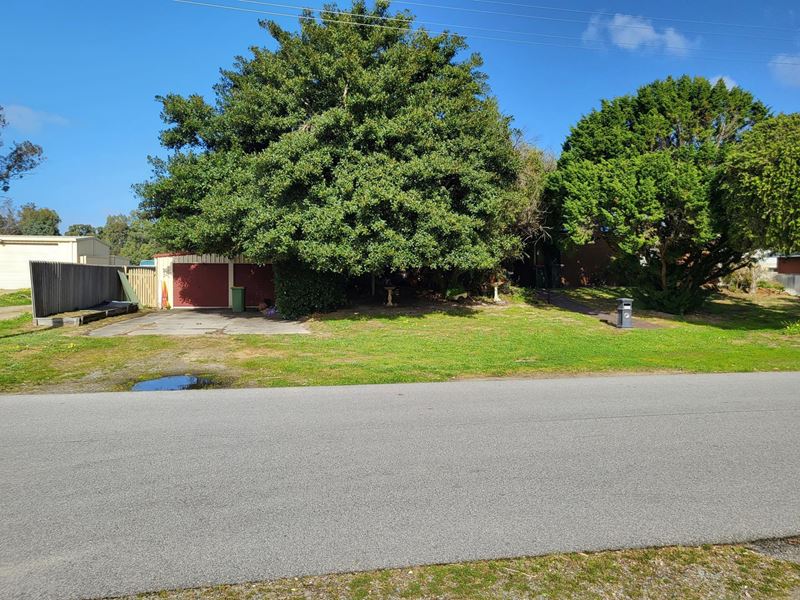 367 Furley Rd, Southern River WA 6110