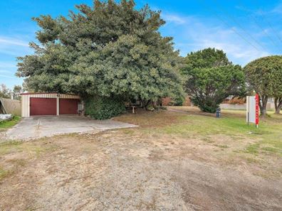 367 Furley Rd, Southern River WA 6110