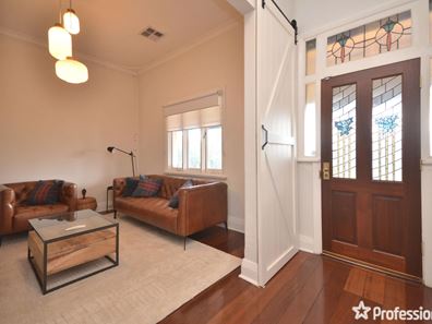 37 Lichfield Street, Victoria Park WA 6100