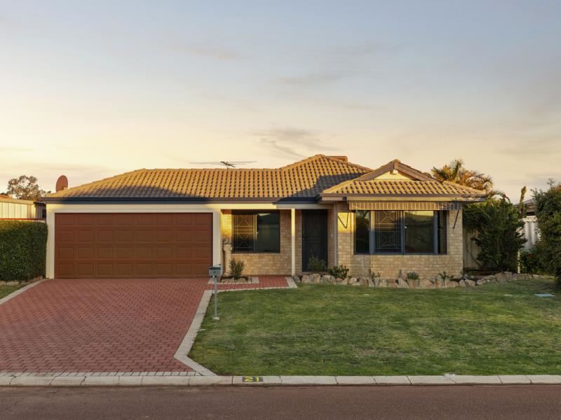 21 Gentle Circle, South Guildford WA 6055