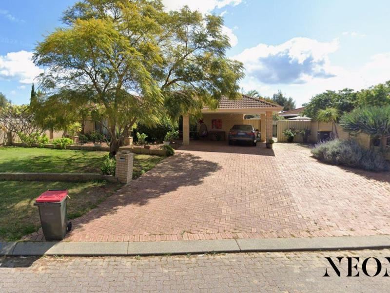 9 Lakes Crescent, South Yunderup WA 6208