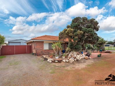 2 Batavia Place, Mahomets Flats WA 6530