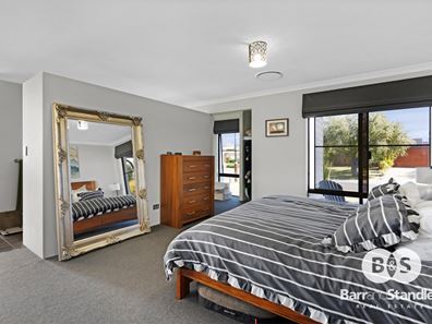 286 Norton Promenade, Dalyellup WA 6230