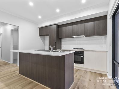 28c Eastbourne Crescent, Nollamara WA 6061