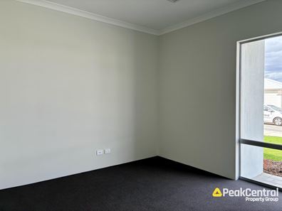 8 Tundra Crescent, Henley Brook WA 6055