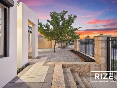 3 Smeaton Lane, Carramar WA 6031