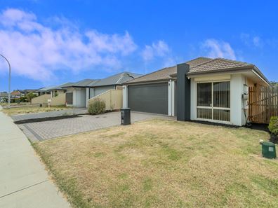 32 Kyogle Place, Armadale WA 6112